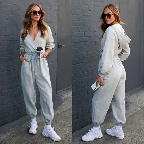 Women's jumpsuit with deep V-neck and relaxed fit Lune London