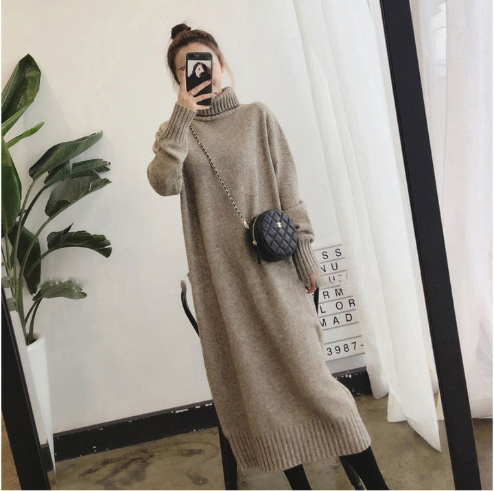 Robe tricotée pour femmes avec col montant et manches côtelées élégantes Chic & Stil