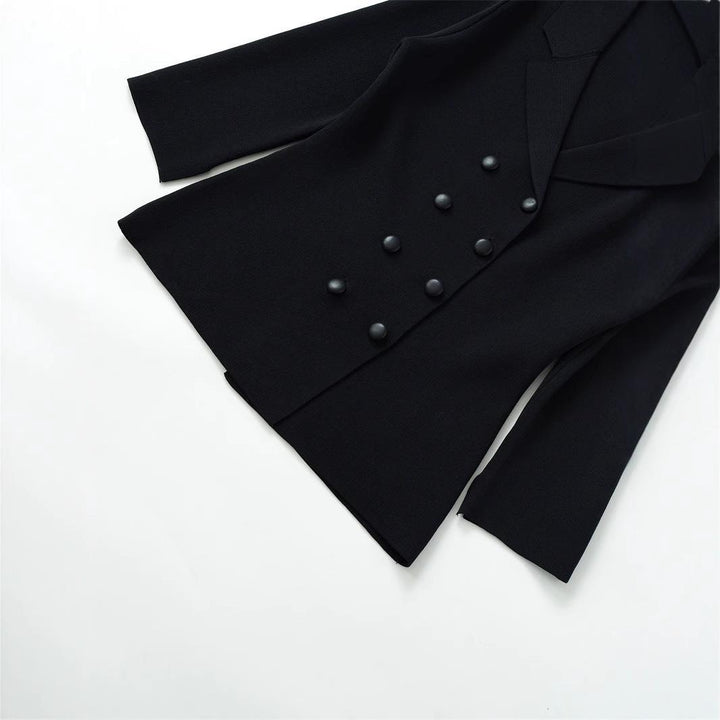 Elegant blazer jacket for women with double breasted and feminine silhouette Lune London