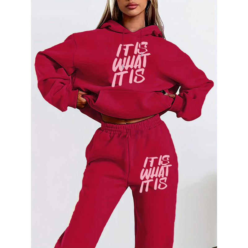 Women's leisure hoodie and jogger set with inspiring lettering Lune London