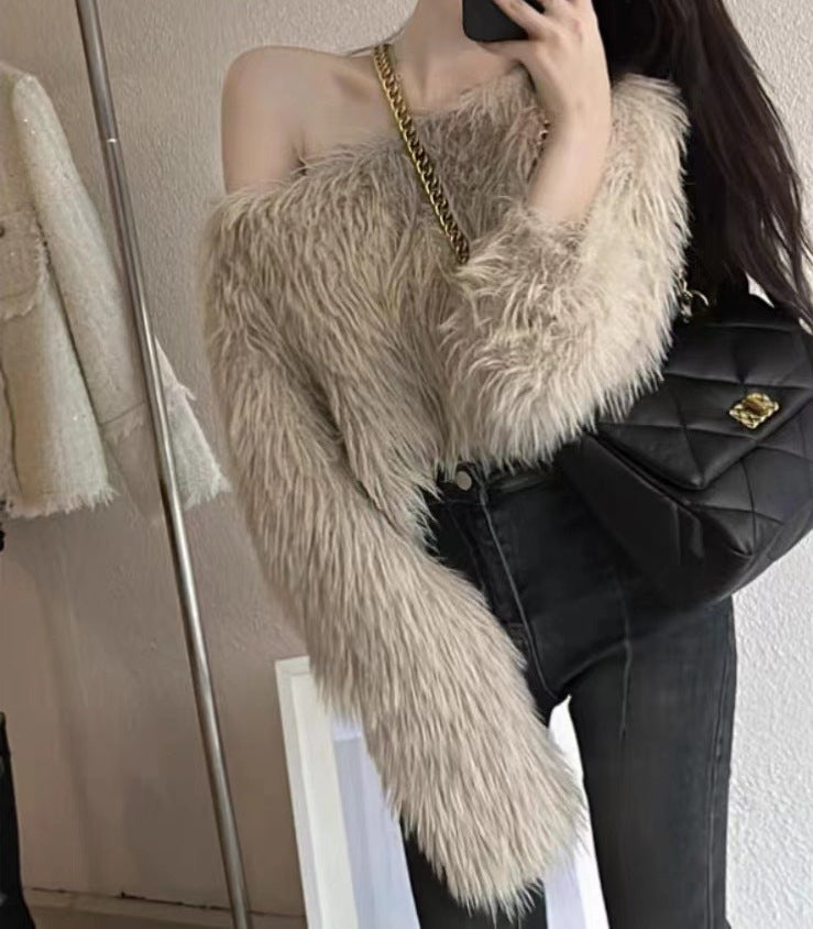 Cropped women's sweater with fluffy texture and off-the-shoulder design Lune London