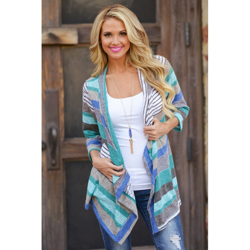 Cardigan en tricot pour femme avec coupe décontractée et motif rayé coloré Chic & Stil