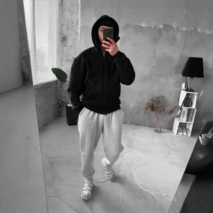 Oversized hooded jacket for women with zipper and kangaroo pockets Lune London