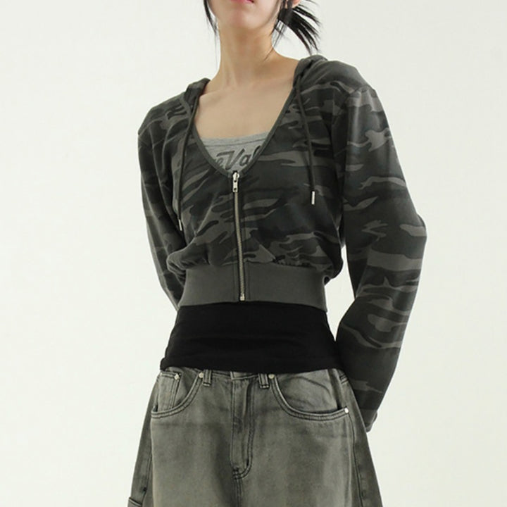 Ladies sporty cropped zip hoodie Chic & Stil