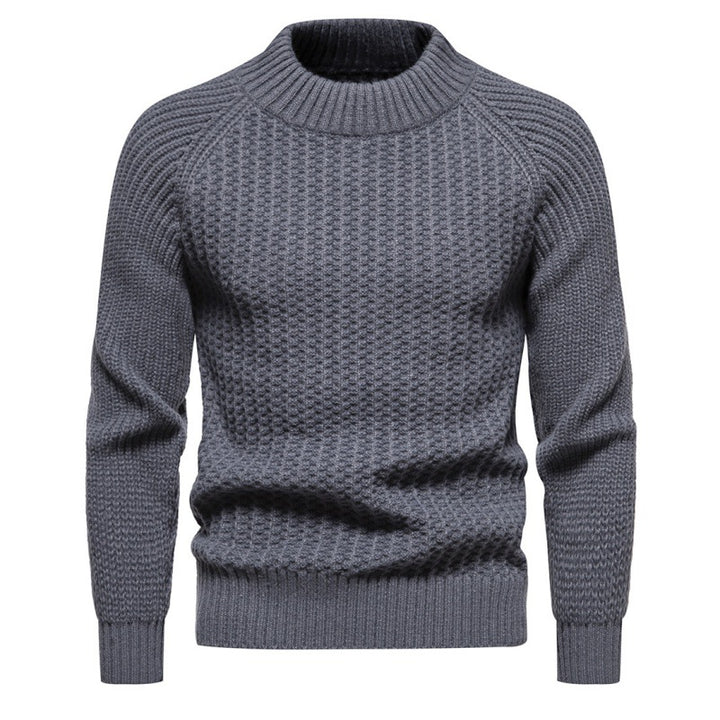 Men's chunky knit sweater with high collar and timeless design Lune London