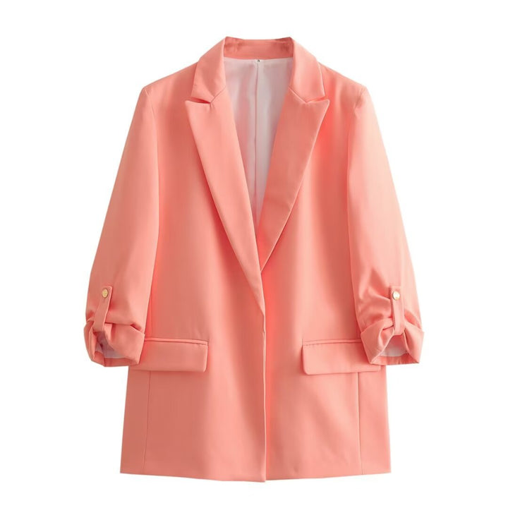 Elegant blazer jacket for women with structured sleeves and discreet golden accents Lune London