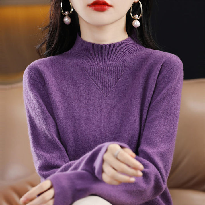 Pull fin pour femmes avec col haut et détails élégants Chic & Stil