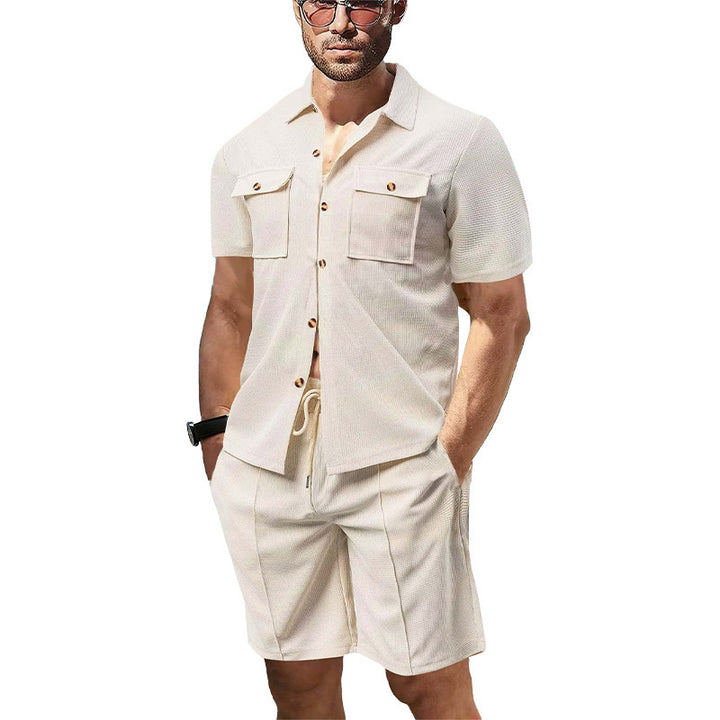 Casual men's set short sleeve shirt and shorts with practical pockets Lune London