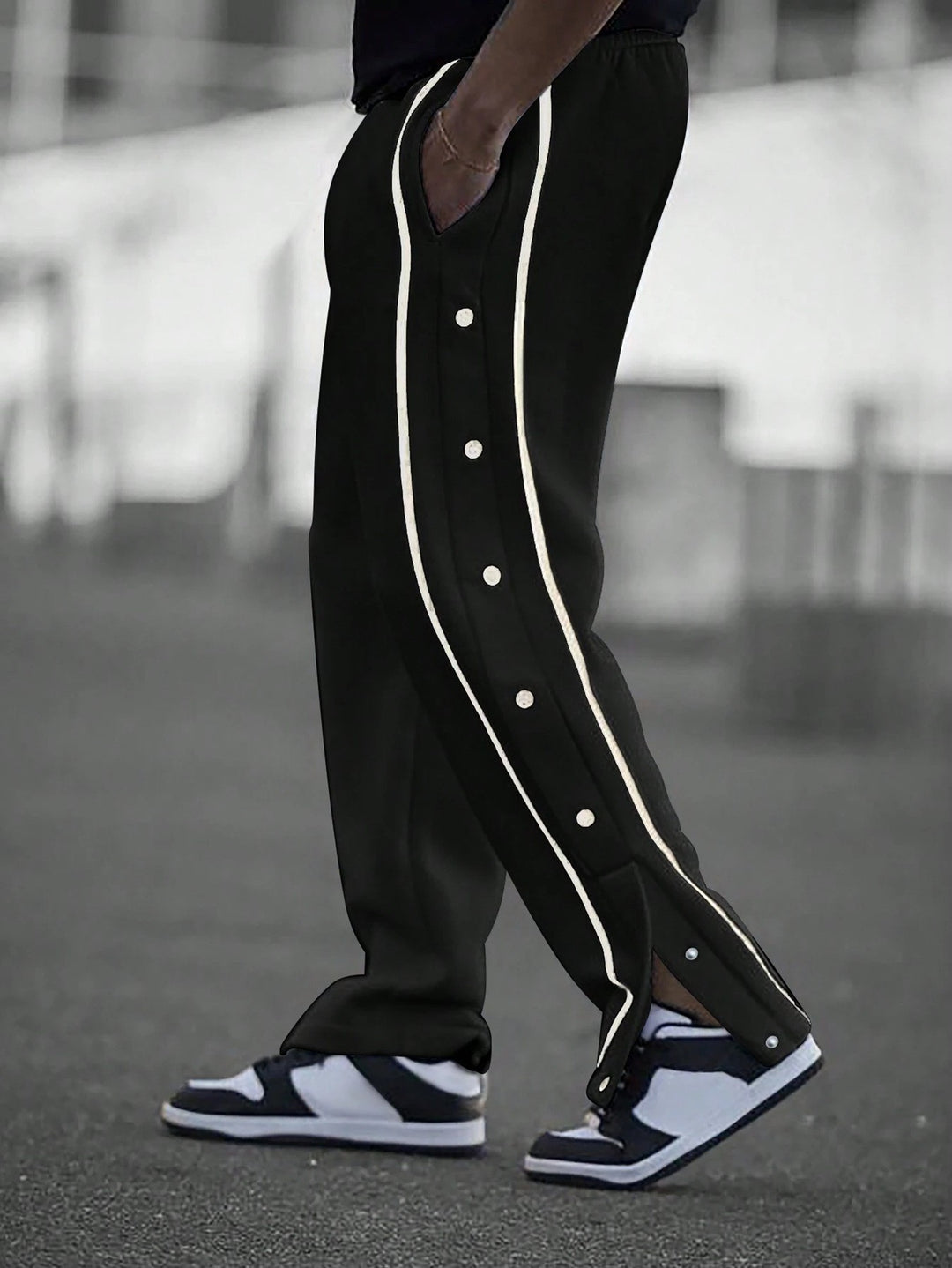 Sporty casual pants for men with side snap buttons Lune London
