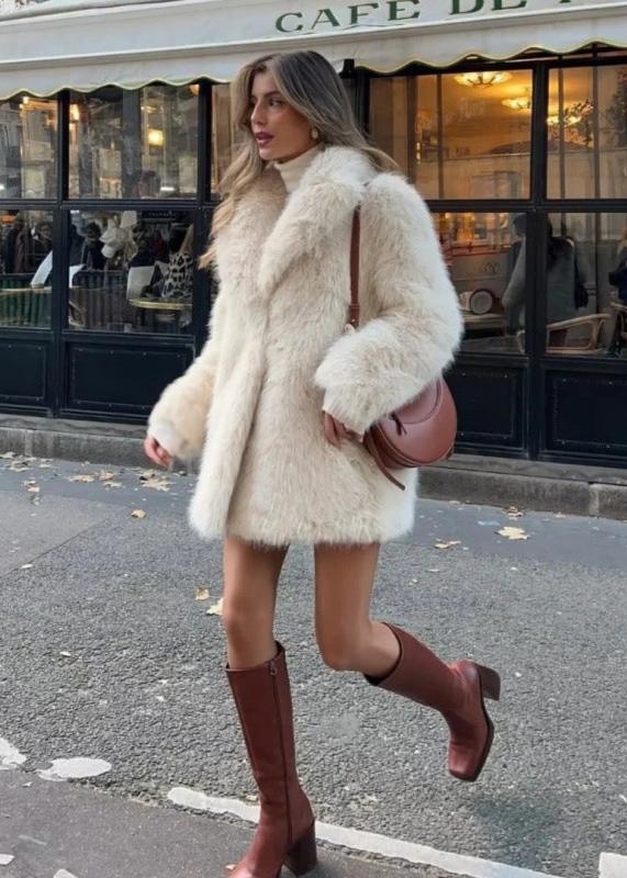 Lune London | Elegant Women's Winter Jacket with Soft Faux Fur
