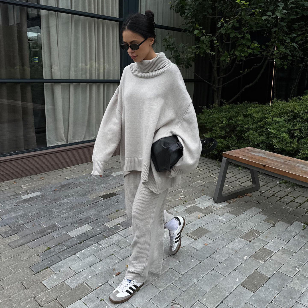Comfortable knit set for women with high collar and flared pants Lune London