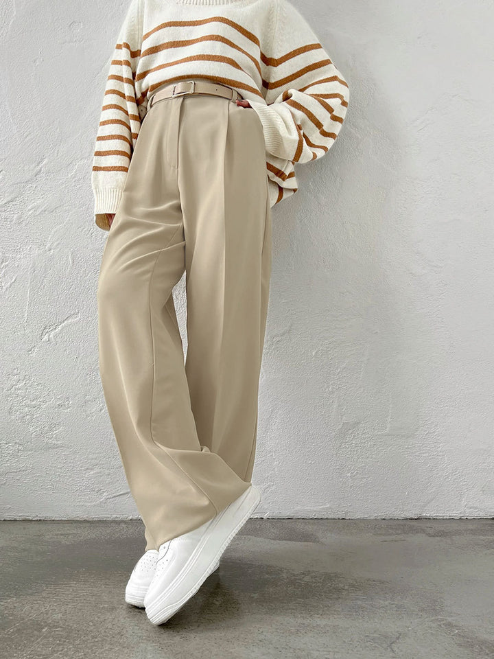 Women Elegant High-Waisted Pants with Distinct Pleats and Tie Belt Lune London