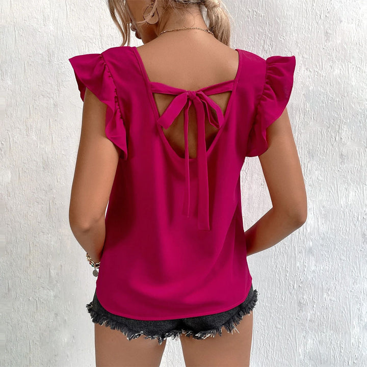 Blouse for women with voluminous ruffle details and an elegant V neck Chic & Stil