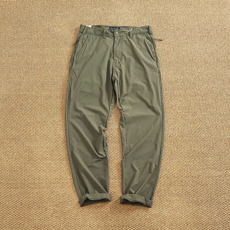 Men's chino pants with elastic waistband and practical side pockets Lune London