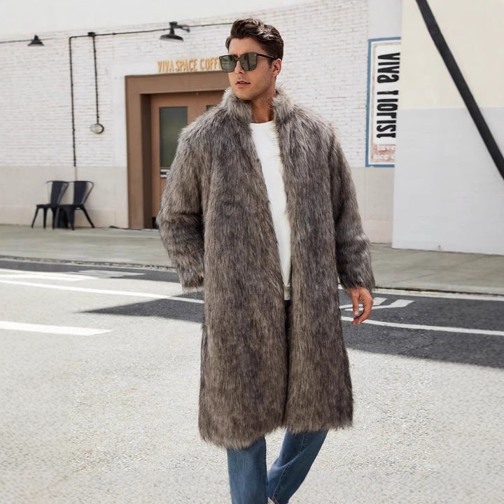Men Elegant and Cozy Long Coat in Faux Fur Lune London