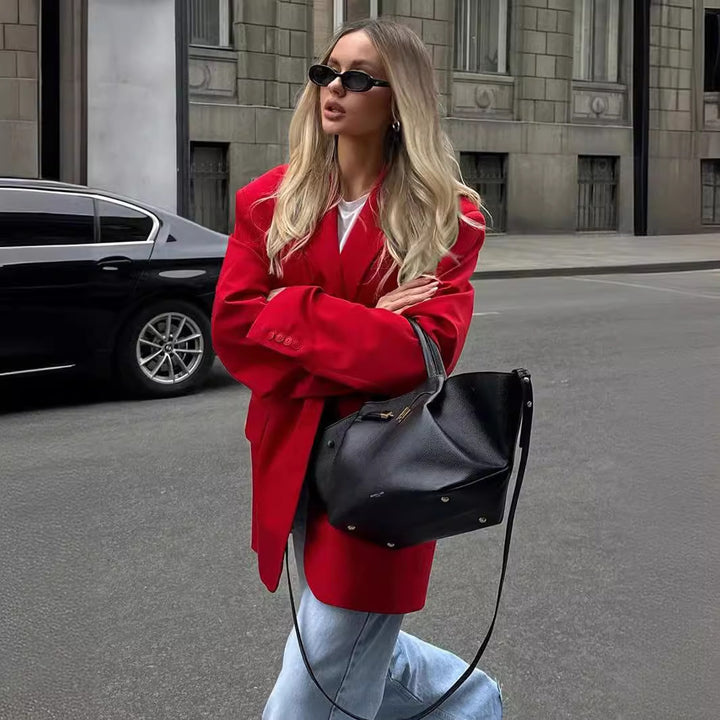 Oversized blazer for women with a relaxed fit Lune London
