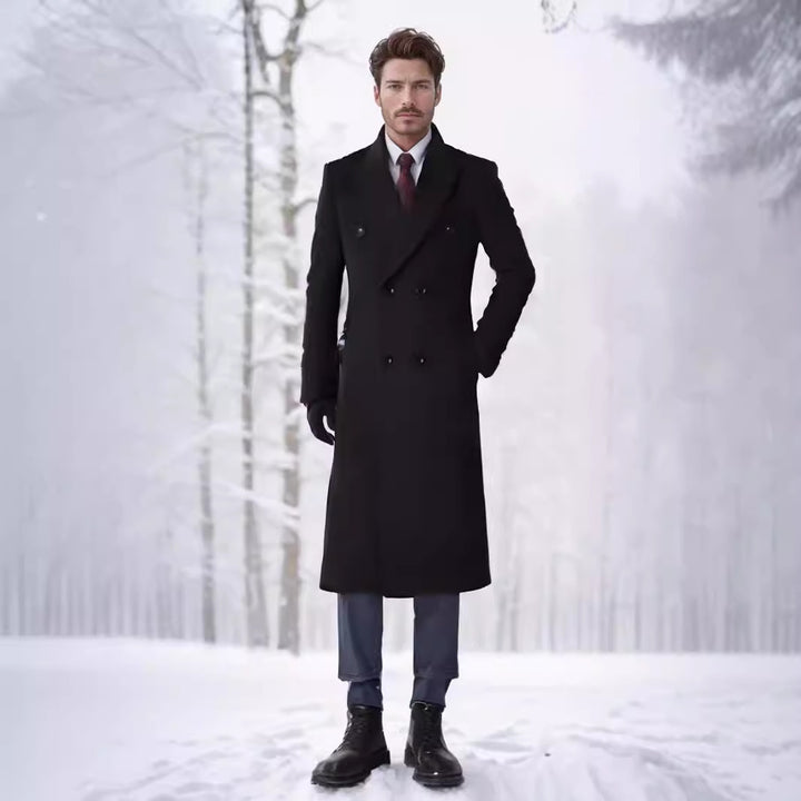 Double-breasted coat for men with elegant cut and practical pockets Lune London