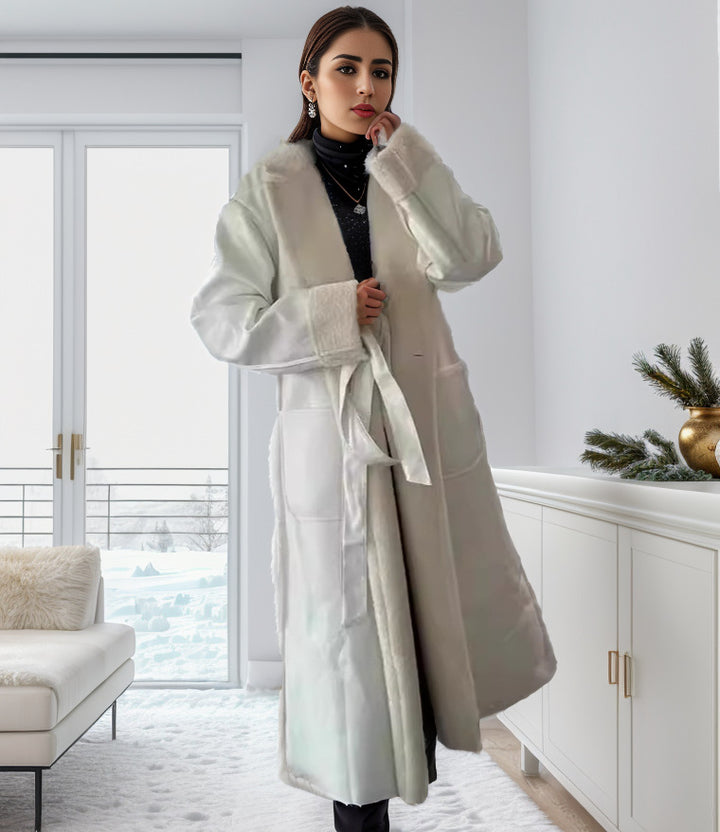 Luxurious bathrobe for women in soft fleece Lune London