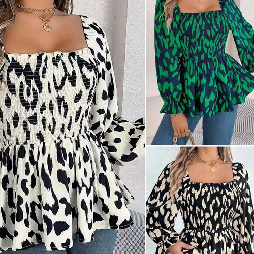 Lace-up blouse for ladies with a loose fit and a trendy animal print Lune London