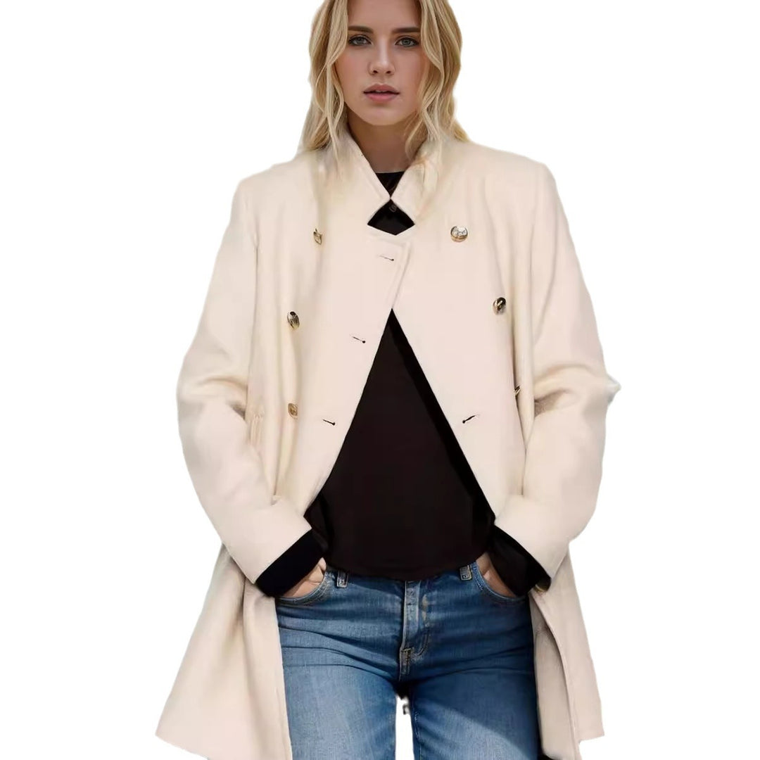 Fashionable short coat for women with double-breasted buttons and elegant high collar Lune London