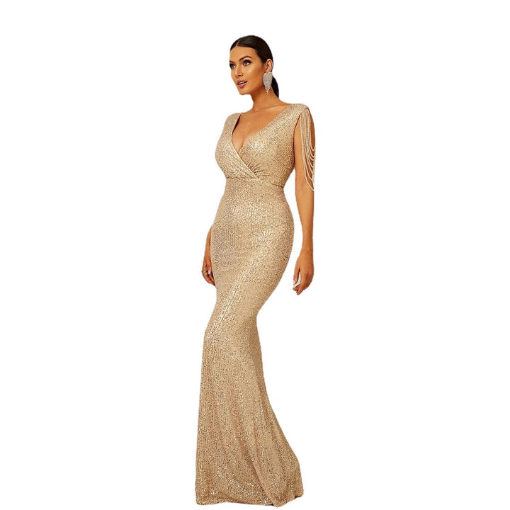 Women's Glamorous Evening Dress with Sparkling Sequins and Off-Shoulder Sleeves Lune London