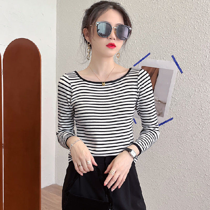 Women's long-sleeve shirt with maritime striped pattern and wide round neckline Chic & Stil