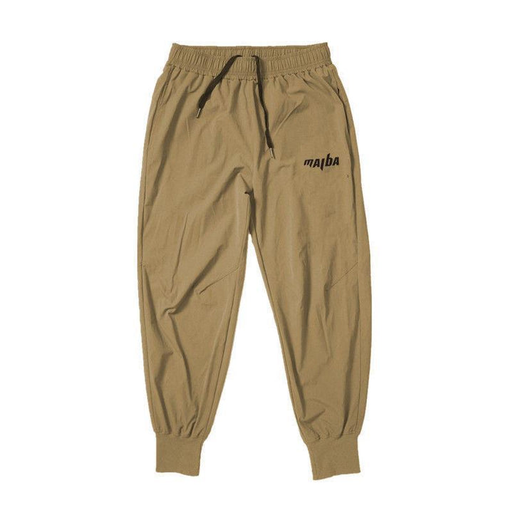 Joggeurs décontractés pour femmes avec ceinture confortable et poches latérales Chic & Stil