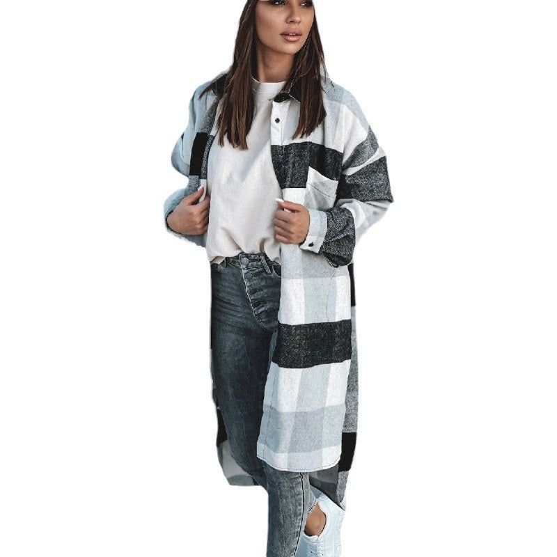 Long checkered winter coat for women with buttonhole design and loose fit Lune London