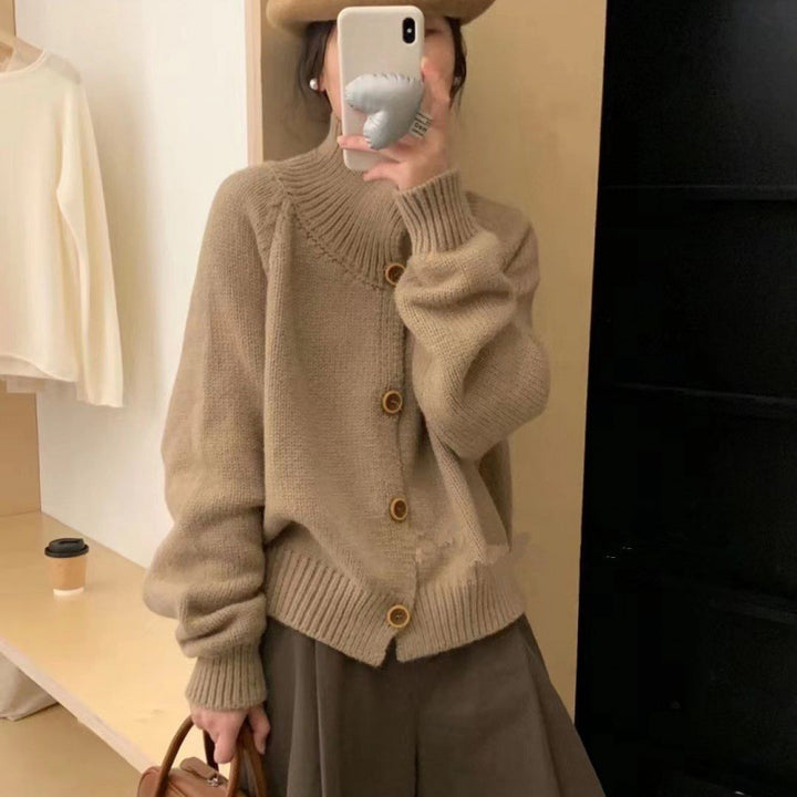 Cardigan décontracté pour femmes avec boutons contrastés et coupe décontractée Chic & Stil