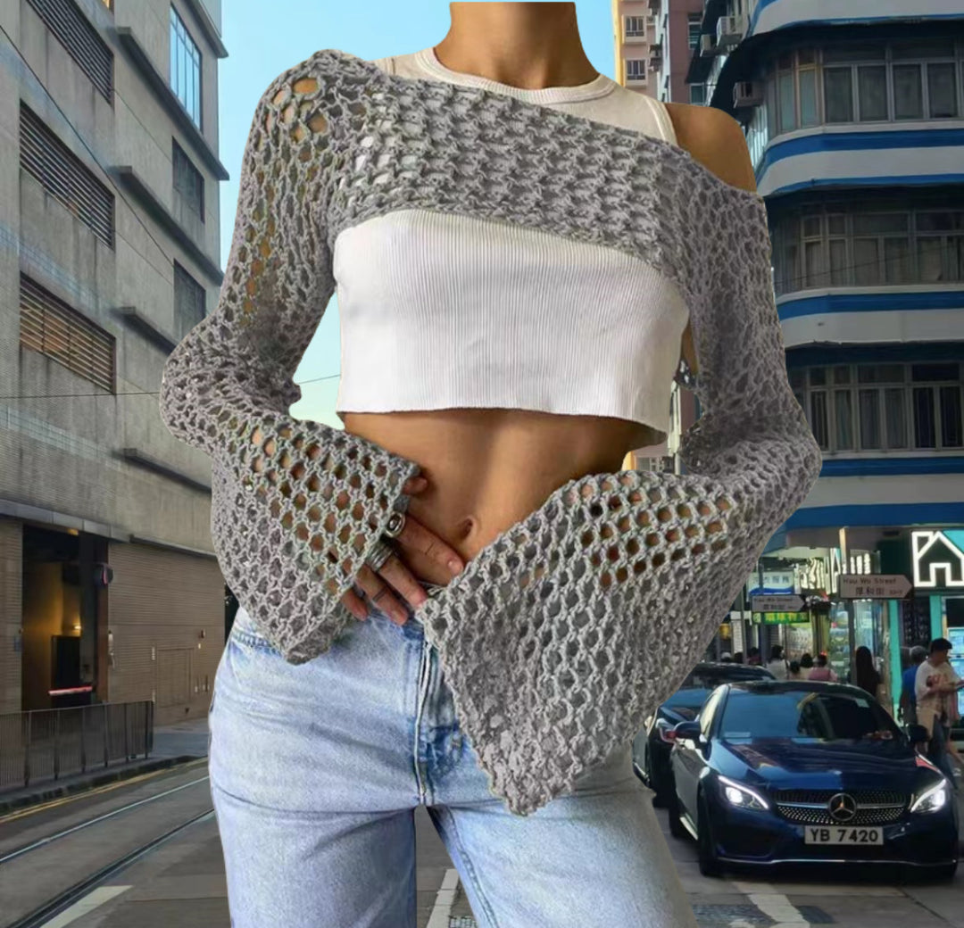Crochet tank top for women with open stitches and wide sleeves Lune London
