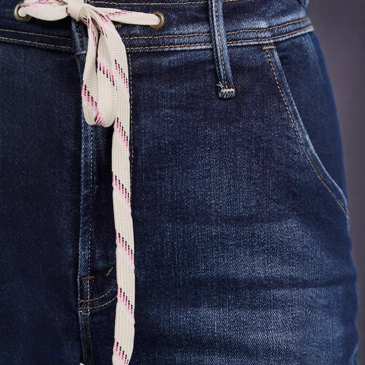 Jeans larges pour femmes avec taille adjustable et détail tendance Chic & Stil