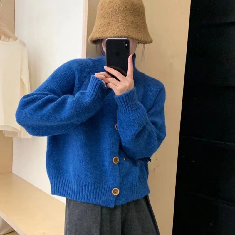 Cardigan décontracté pour femmes avec boutons contrastés et coupe décontractée Chic & Stil