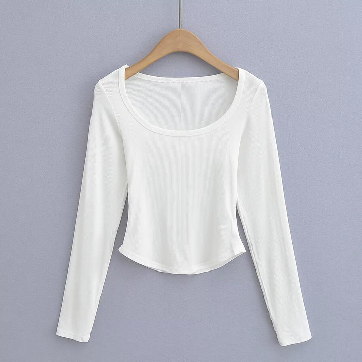 Long sleeve t-shirt for women with an elegant round neck and a fine ribbed structure Lune London