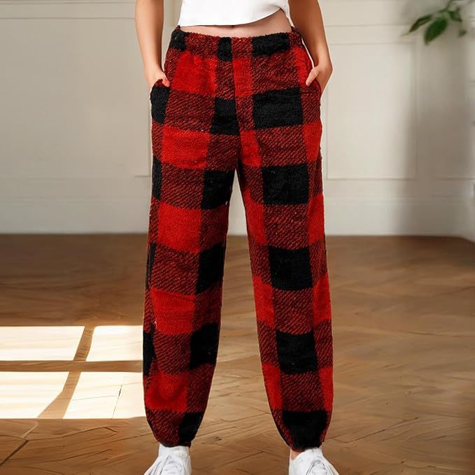 Comfortable women's lounge pants with plaid pattern Lune London