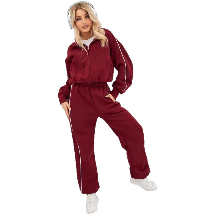 Leisure set for women with high collar and casual cut Lune London