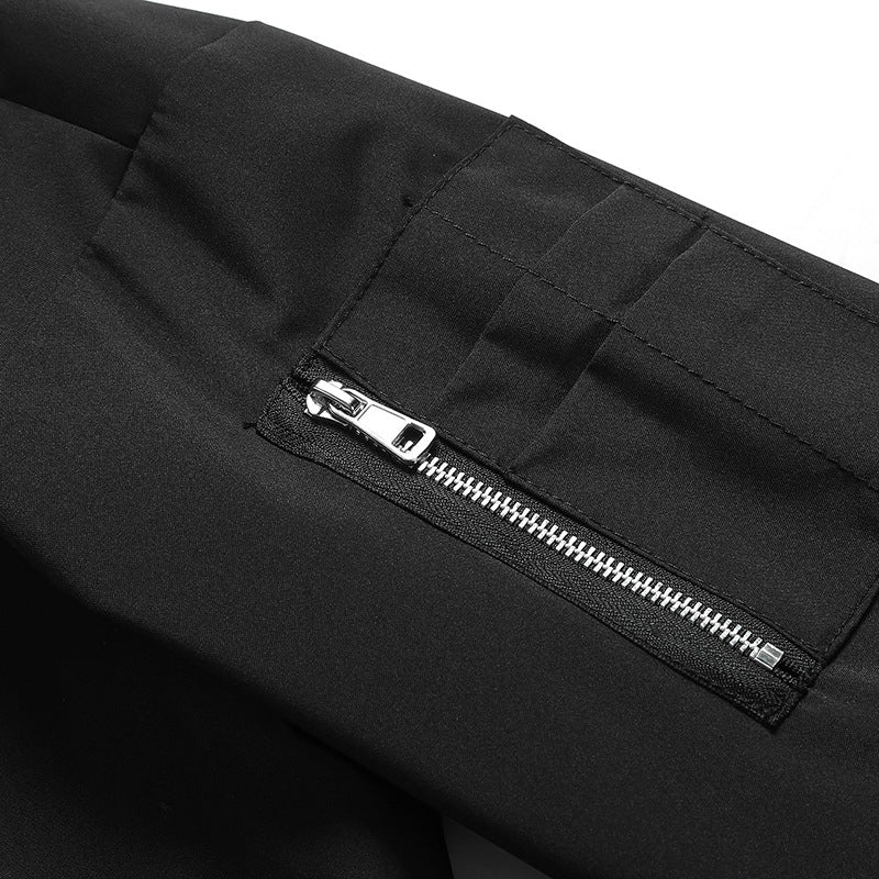 Casual bomber jacket for men with practical zip pockets and high collar Lune London