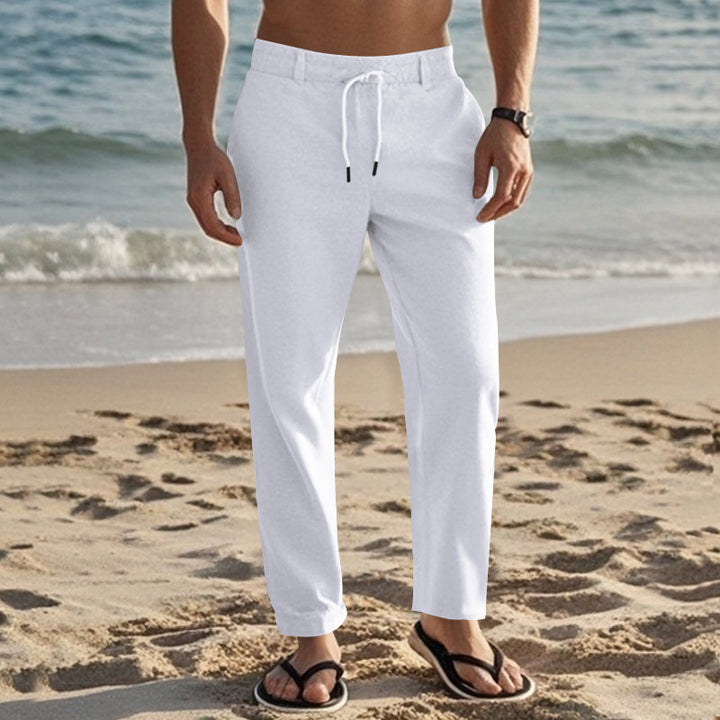 Casual beach pants for men with elastic waistband and practical side pockets Lune London