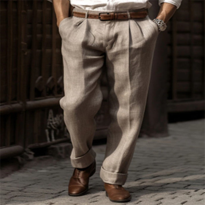Elegant linen trousers for men with a comfortable fit Lune London