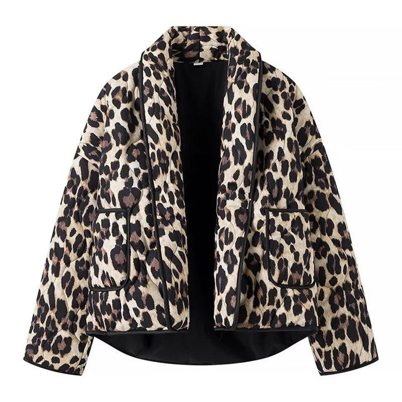 Ladies quilted jacket with leopard print and pockets Lune London