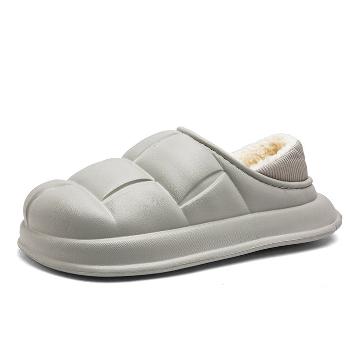 Slippers for women with cozy lining and non-slip outsole Lune London