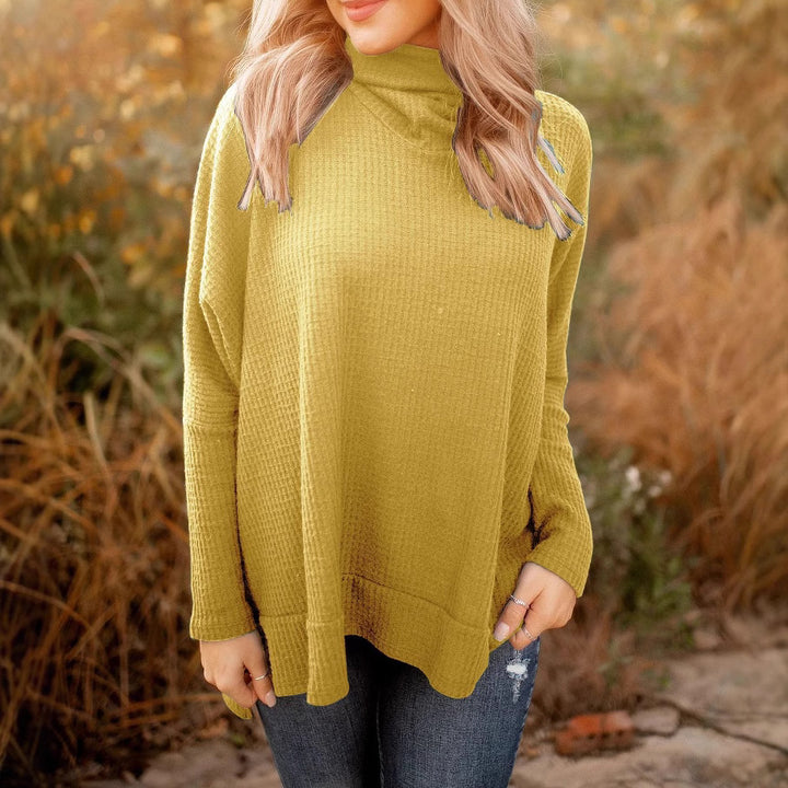 Pull décontracté pour femmes avec col montant et tissu texturé Chic & Stil