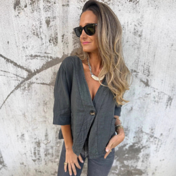 Lightweight linen jacket for women with three-quarter sleeves and Moon London button detail