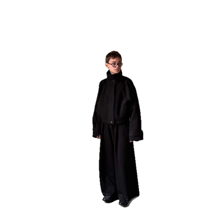 Oversized wool jacket for women with an elegant cut and practical pockets Lune London