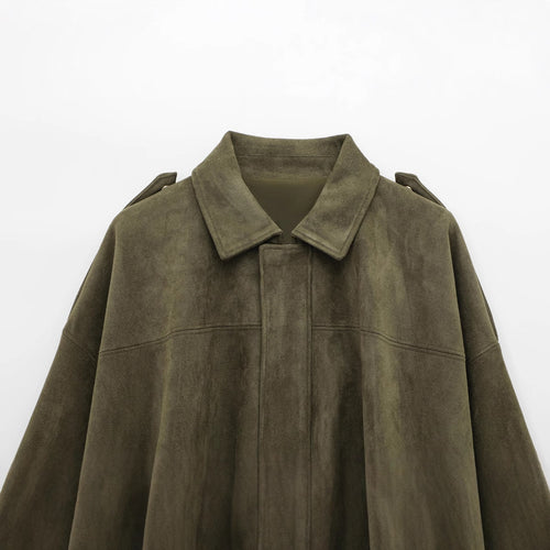 Veste blouson décontractée pour femmes en matériau doux et avec des détails modernes Chic & Stil