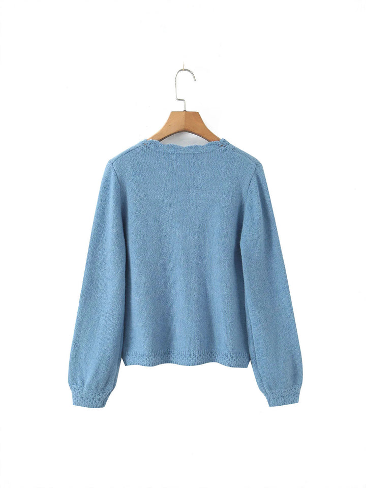 Ladies elegant cardigan with deep V-neck and delicate buttons Lune London