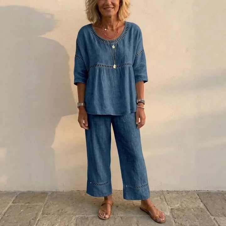 Women's Complete Linen Loungewear Suit with Airy Fit and Lace Accents Chic & Stil