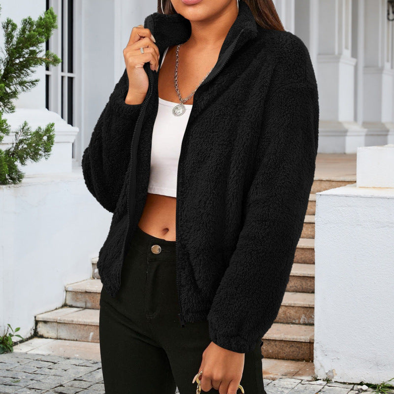 Ladies cozy fleece jacket with high collar and zipper Lune London