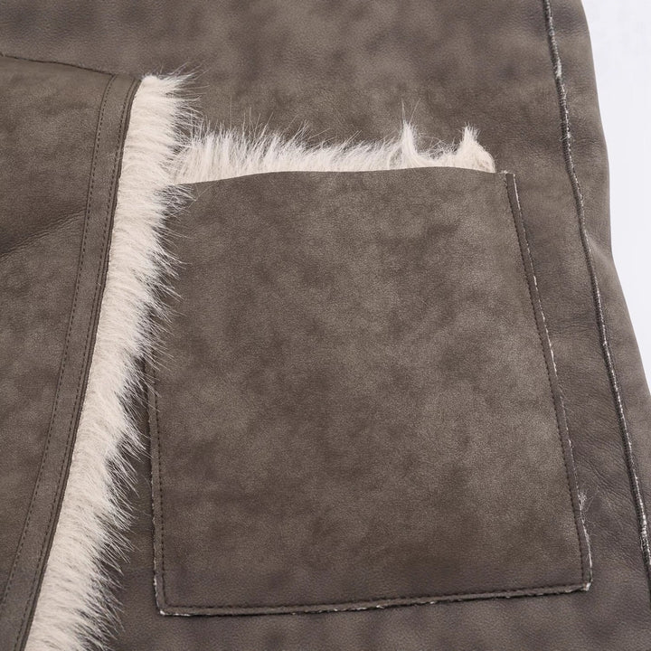 Manteau en fourrure synthétique élégant pour femmes avec revers élégant Chic & Stil
