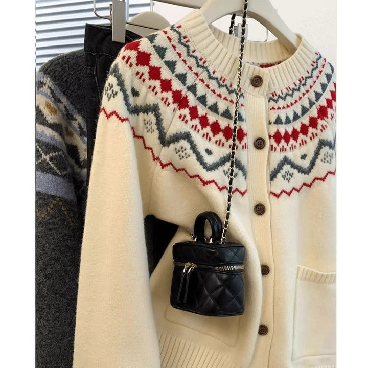 Cardigan pour femmes avec motif traditionnel Chic & Stil