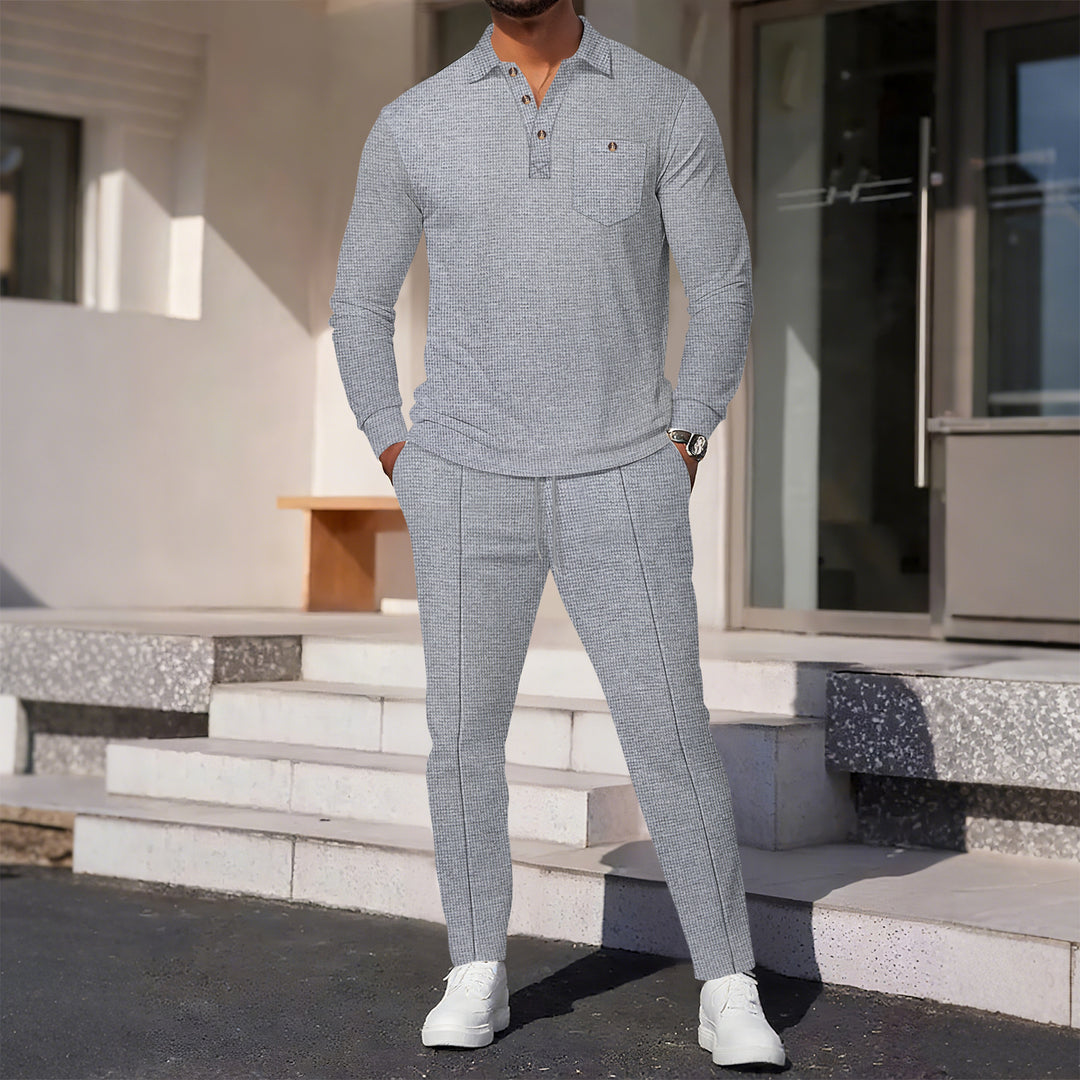 Elegant men's suit with modern cut and fine check pattern Lune London